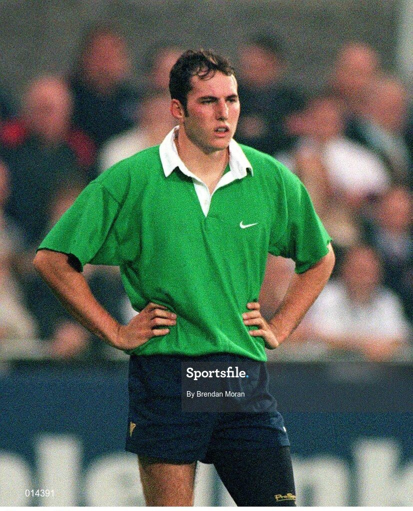 25 September1998; Girvan Dempsey, Leinster. European Rugby Cup, Leinster v Stade Francais, Donnybrook, Dublin. Picture credit: Brendan Moran / SPORTSFILE