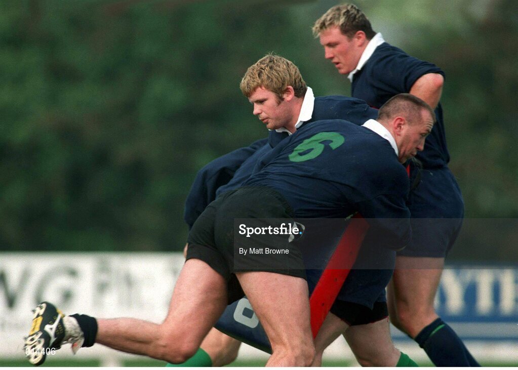 22 September 1998; Ireland's Gordon D'arcy in action against team-mates Trevor Brennan, 6, and Eric Miller, back, during squad training. Ireland Rugby Squad Training, Dr. Hickey Park, Greystones, Co. Wicklow. Picture credit: Matt Browne / SPORTSFILE