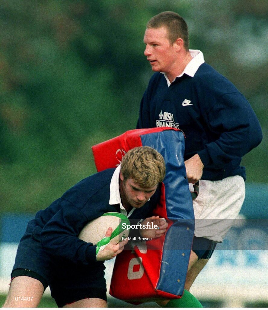 22 September 1998; Ireland's Gordon D'arcy in action against team-mate Malcolm O'Kelly, right, during squad training. Ireland Rugby Squad Training, Dr. Hickey Park, Greystones, Co. Wicklow. Picture credit: Matt Browne / SPORTSFILE