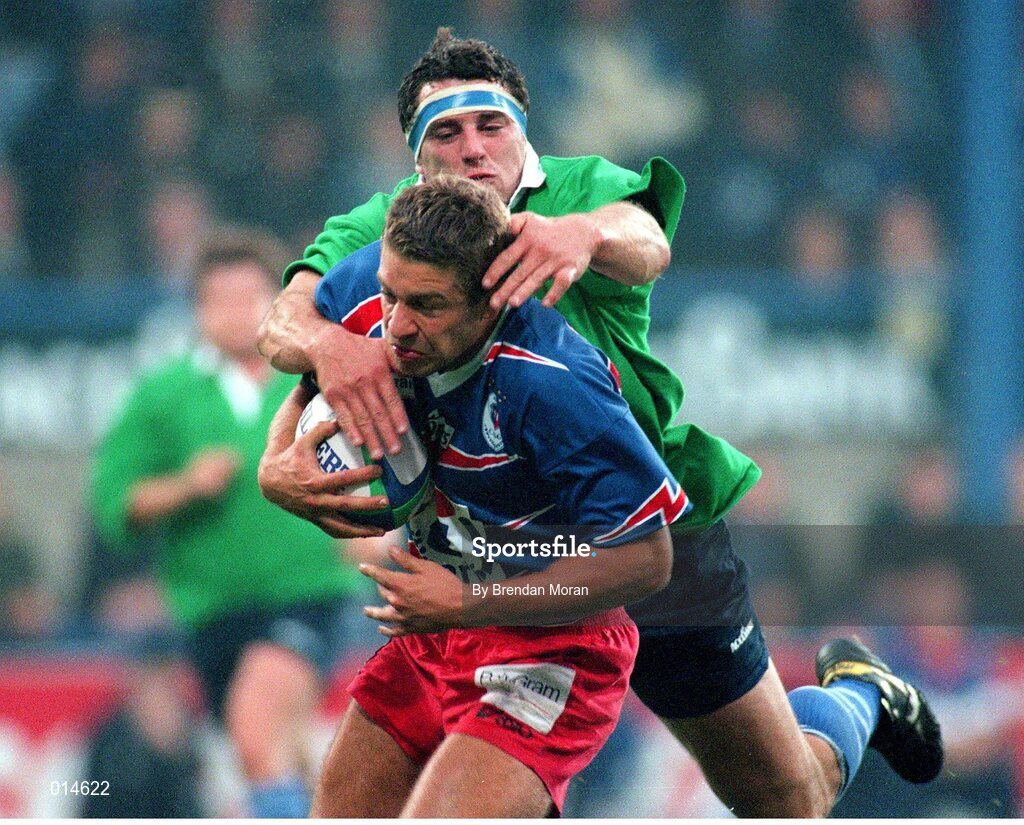 25 September1998; Thomas Lombard, Stade Francais, is tackled by Leinster's Pat Holden. European Rugby Cup, Leinster v Stade Francais, Donnybrook, Dublin. Picture credit: Brendan Moran / SPORTSFILE