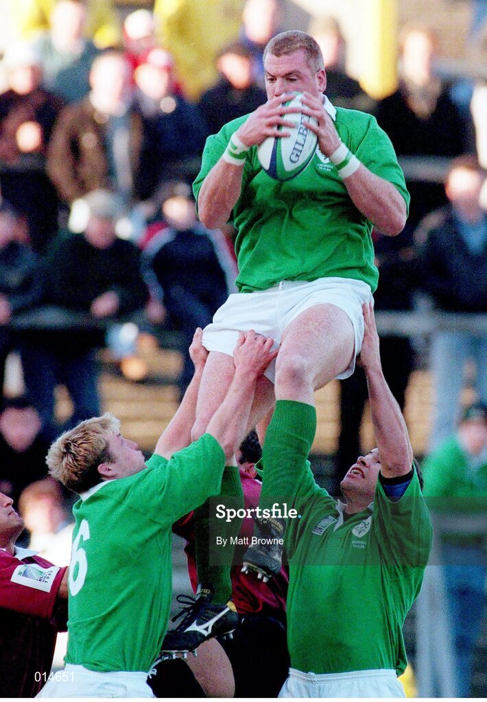 14 November 1998; Victor Costello, Ireland. Rugby World Cup Qualifier, Ireland v Georgia, Lansdowne Road, Dublin. Picture credit: Matt Browne / SPORTSFILE