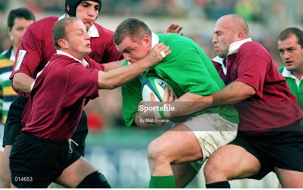 14 November 1998; Victor Costello, Ireland. Rugby World Cup Qualifier, Ireland v Georgia, Lansdowne Road, Dublin. Picture credit: Matt Browne / SPORTSFILE