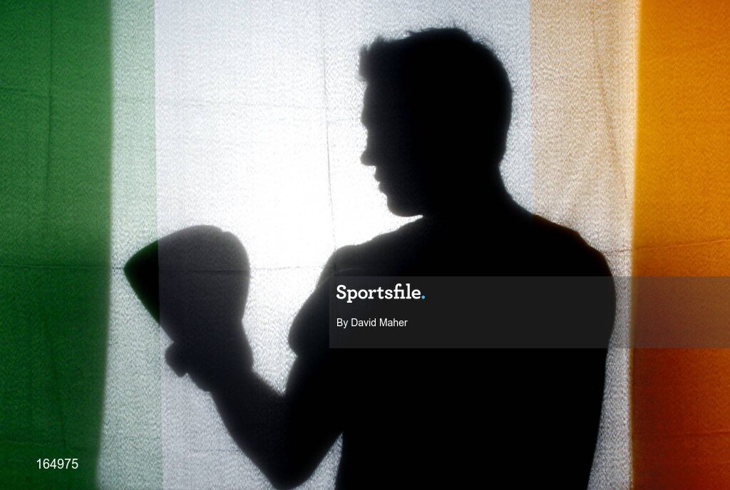 26 January 2005; A silhouette image of Irish boxer Andy Lee after a press conference where it was announced his intention to stay in the amateur ranks up to the Olympic Games in Beijing in 2008. National Boxing Stadium, Dublin. Picture credit; David Maher / SPORTSFILE