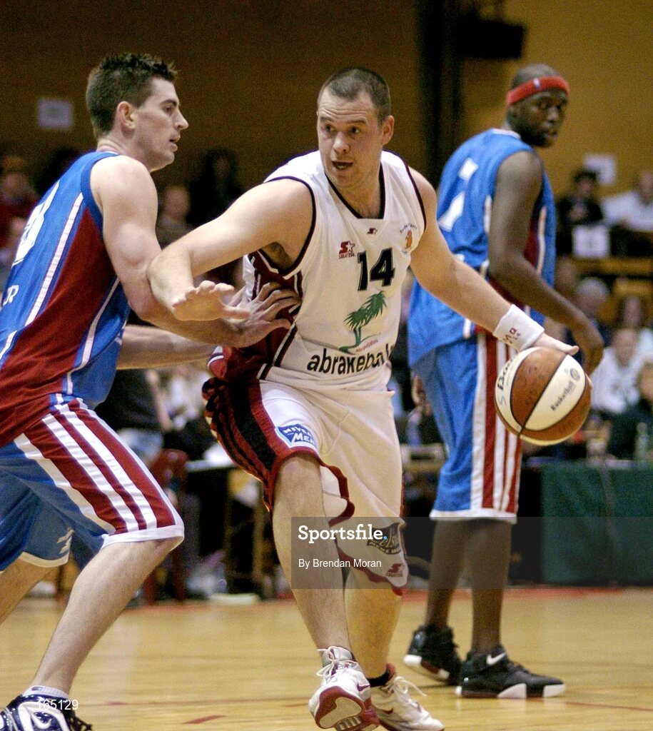 29 January 2005; Micheal Quirke, Abrakebabra Tigers, Tralee, in action against Damian Matacz, Mardyke UCC Demons. National Cup, Senior Men's Semi-Final, Mardyke UCC Demons v Abrakebabra Tigers, Tralee, ESB Arena, Tallaght, Dublin. Picture credit; Brendan Moran / SPORTSFILE