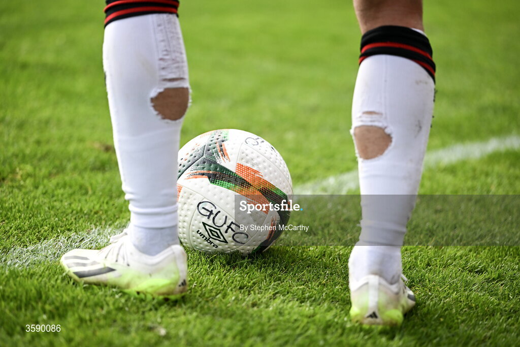 10 October 2026; A detailed view of a Derry City player and the matchball during the Club Orange Men's FAI Cup semi-final match between Galway and Derry City at Eamonn Deacy Park in Galway. Photo by Stephen McCarthy/Sportsfile