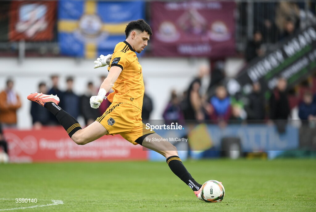 10 October 2026; Galway United goalkeeper Hugo Pires Da Cunha during the Club Orange Men's FAI Cup semi-final match between Galway and Derry City at Eamonn Deacy Park in Galway. Photo by Stephen McCarthy/Sportsfile