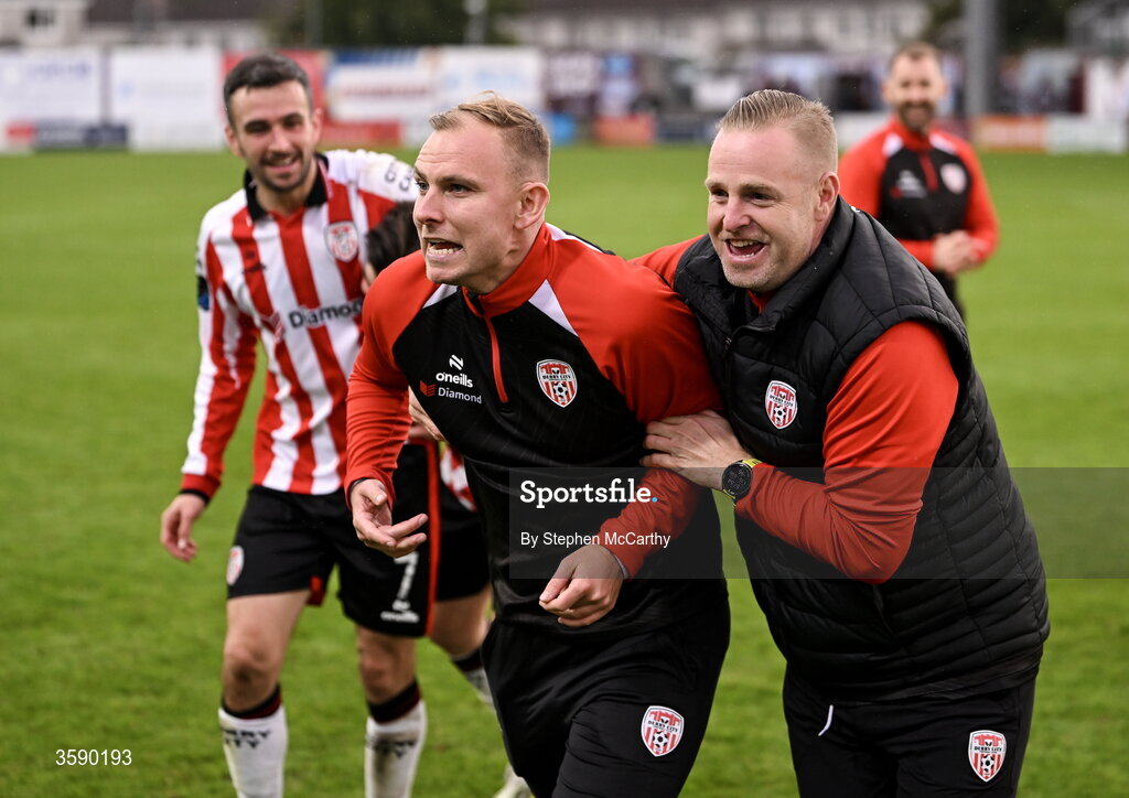 10 October 2026; Derry City first team coach Andy Mitchell and goalkeeping coach Anthony Fennelly, right, celebrate after the Club Orange Men's FAI Cup semi-final match between Galway and Derry City at Eamonn Deacy Park in Galway. Photo by Stephen McCarthy/Sportsfile