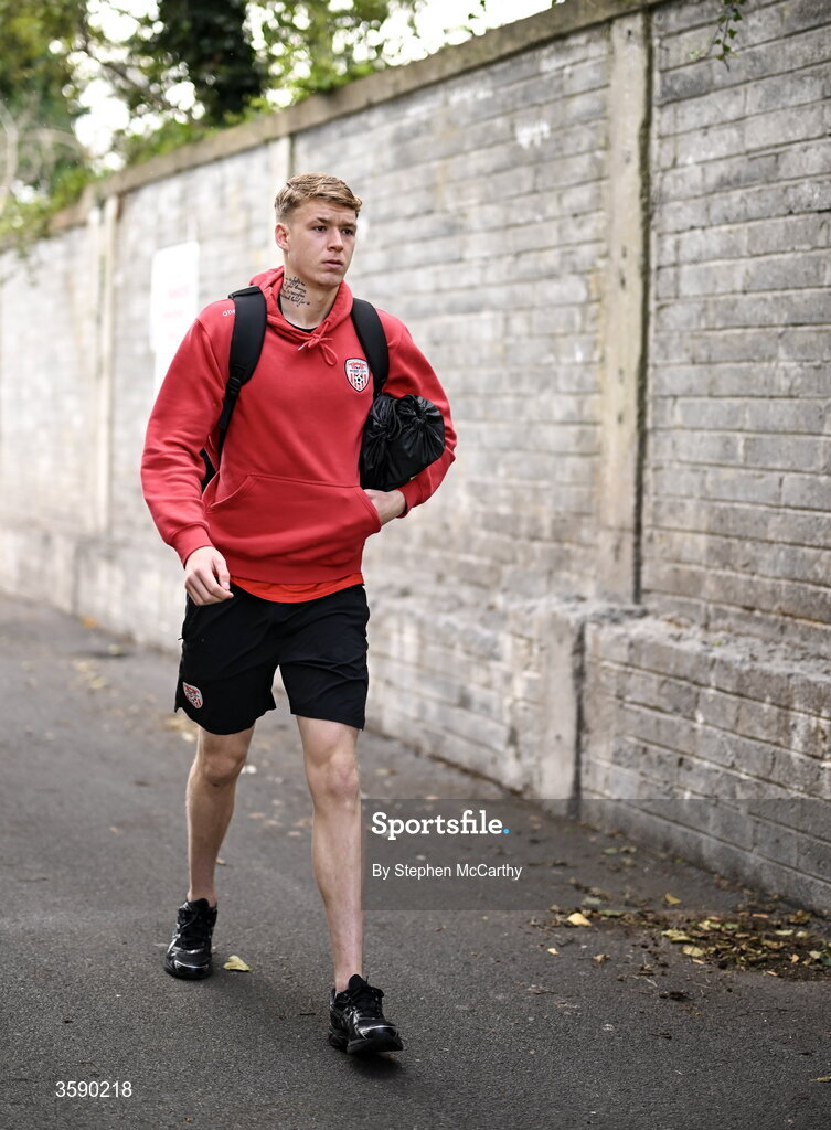 10 October 2026; Christy Grogan of Derry City arrives for the Club Orange Men's FAI Cup semi-final match between Galway and Derry City at Eamonn Deacy Park in Galway. Photo by Stephen McCarthy/Sportsfile