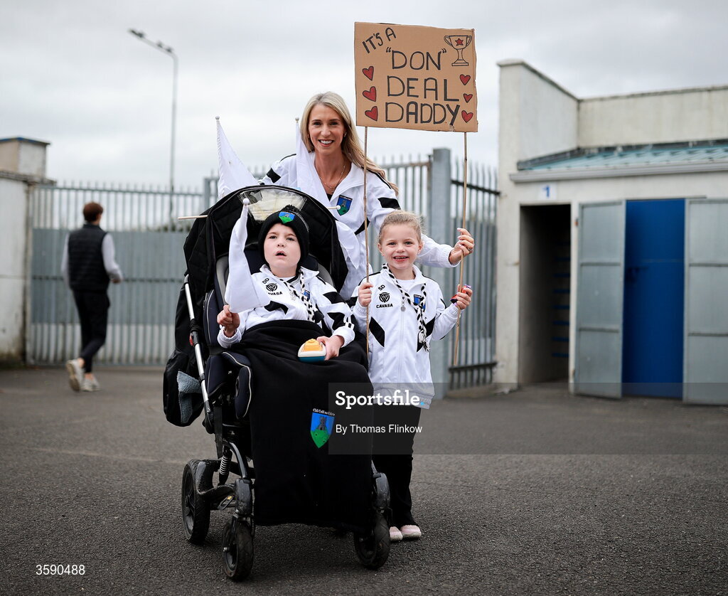 11 October 2026; Courtwood supporters Aisling Donoher with her children, Dan, age 7, and Sophie, age 5, family of Courtwood player Niall Donoher, before the Laois County Senior Club Football Championship final match between Courtwood and Portarlington at Laois Hire O'Moore Park in Portlaoise, Laois. Photo by Thomas Flinkow/Sportsfile