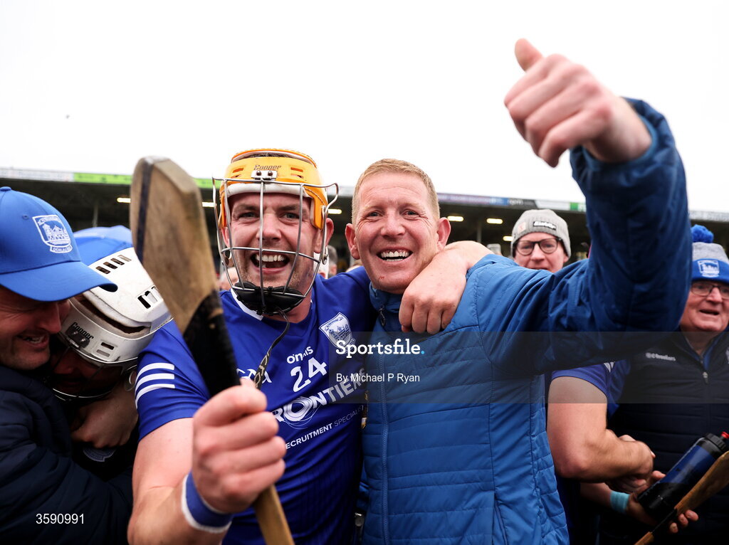11 October 2026; Ronan Maher of Thurles Sarsfields celebrates with former Thurles Sarsfields player Ger "Redser" O'Grady after the Tipperary County Senior Club Hurling Championship final match between Moycarkey-Borris and Thurles Sarsfields at FBD Semple Stadium in Thurles, Tipperary. Photo by Michael P Ryan/Sportsfile
