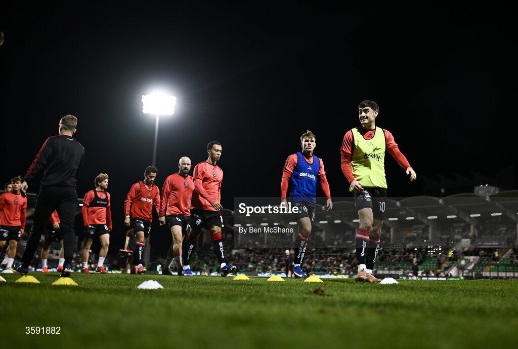 12 October 2026; Bohemians players including Dawson Devoy, right, warm up before the SSE Airtricity Men's Premier Division match between Shamrock Rovers and Bohemians at Tallaght Stadium in Dublin. Photo by Ben McShane/Sportsfile