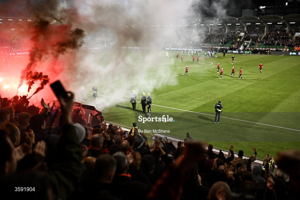 12 October 2026; Bohemians players acknowledge their supporters before the SSE Airtricity Men's Premier Division match between Shamrock Rovers and Bohemians at Tallaght Stadium in Dublin. Photo by Ben McShane/Sportsfile