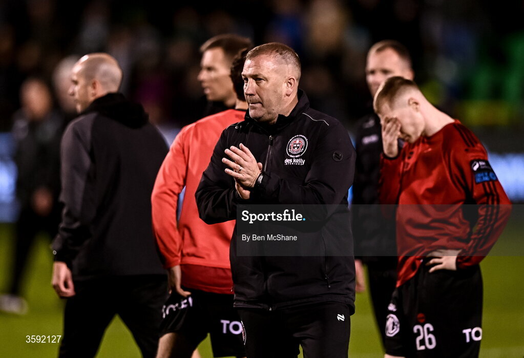 12 October 2026; Bohemians manager Alan Reynolds, centre, after the SSE Airtricity Men's Premier Division match between Shamrock Rovers and Bohemians at Tallaght Stadium in Dublin. Photo by Ben McShane/Sportsfile