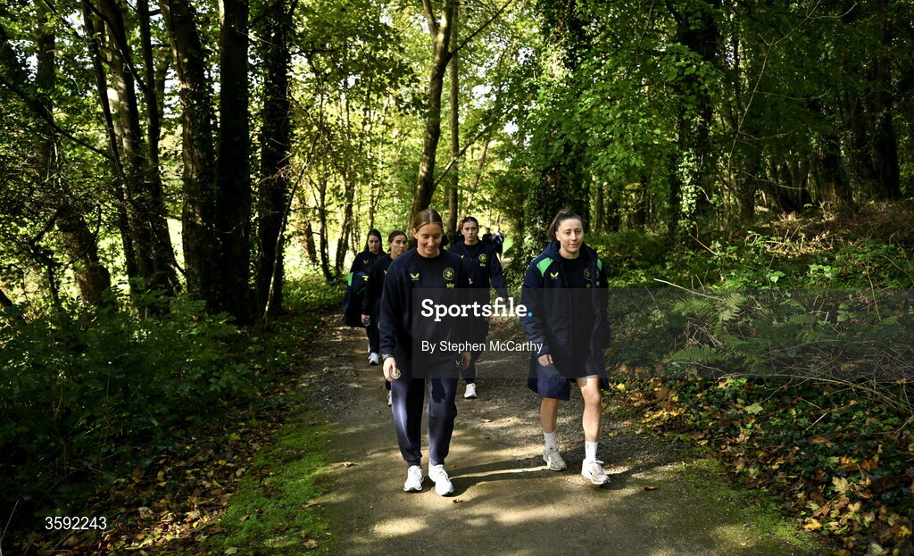 13 October 2026; Republic of Ireland goalkeeper Sophie Whitehouse and Lucy Quinn, right, during a pre-match team walk near their hotel before the 2027 FIFA Women’s World Cup qualifying round 1 play-off second leg match between Republic of Ireland and Kazakhstan at SuperValu Páirc Uí Chaoimh in Cork. Photo by Stephen McCarthy/Sportsfile