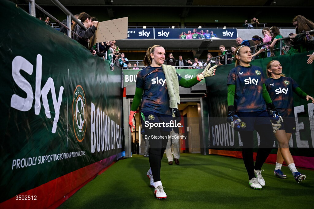 13 October 2026; Republic of Ireland goalkeepers, from left, Courtney Brosnan, Grace Moloney and Sophie Whitehouse before the 2027 FIFA Women’s World Cup qualifying round 1 play-off second leg match between Republic of Ireland and Kazakhstan at SuperValu Páirc Uí Chaoimh in Cork. Photo by Stephen McCarthy/Sportsfile