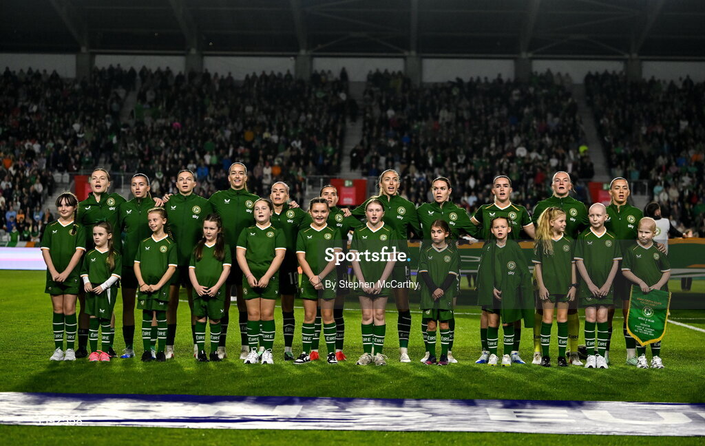 13 October 2026; Republic of Ireland players line-up before the 2027 FIFA Women’s World Cup qualifying round 1 play-off second leg match between Republic of Ireland and Kazakhstan at SuperValu Páirc Uí Chaoimh in Cork. Photo by Stephen McCarthy/Sportsfile