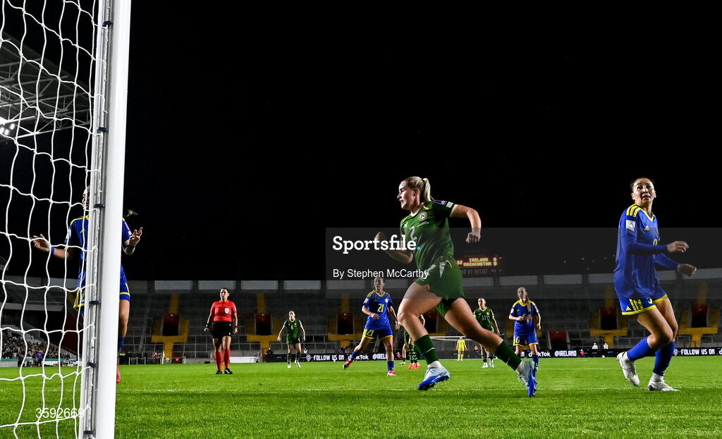 13 October 2026; Jessie Stapleton of Republic of Ireland celebrates after scoring her side's first goal during the 2027 FIFA Women’s World Cup qualifying round 1 play-off second leg match between the Republic of Ireland and Kazakhstan at Páirc Uí Chaoimh in Cork. Photo by Stephen McCarthy/Sportsfile