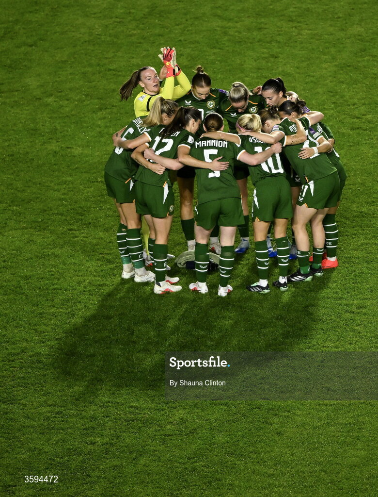13 October 2026; Republic of Ireland players huddle before the 2027 FIFA Women’s World Cup qualifying round 1 play-off second leg match between the Republic of Ireland and Kazakhstan at Páirc Uí Chaoimh in Cork. Photo by Shauna Clinton/Sportsfile Photo by Shauna Clinton/Sportsfile