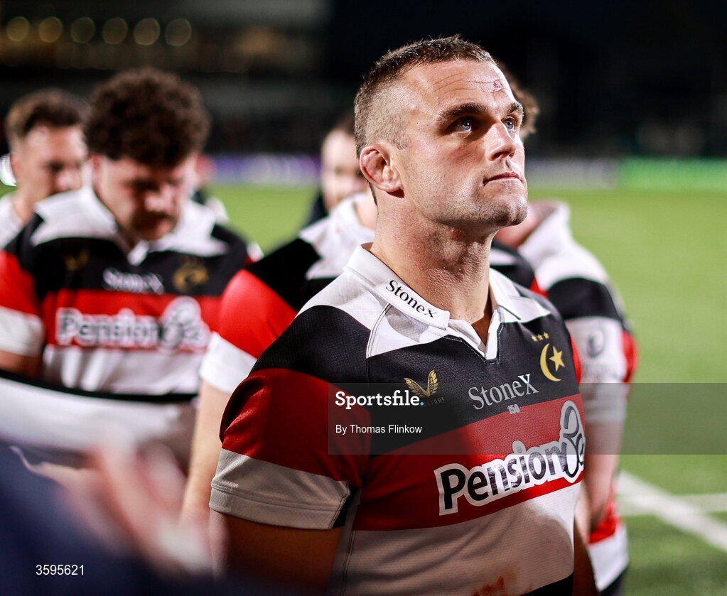 17 October 2026; Ben Earl of Saracens leaves the pitch after his side's defeat in the Investec Champions Cup Round 1 match between Connacht and Saracens at Dexcom Stadium in Galway. Photo by Thomas Flinkow/Sportsfile