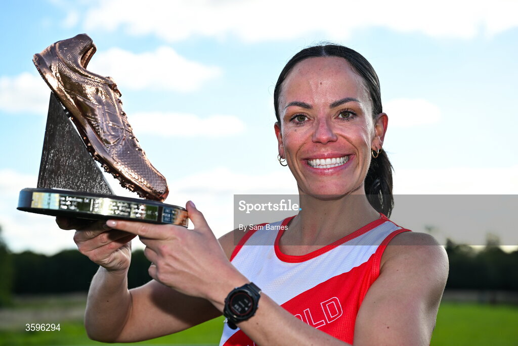 18 October 2026; Lisa Madden of Sportsworld AC, Dublin, with the Jim McNamara trophy after winning the Master Women 6000m during the Autumn Open Cross Country International at the Sport Ireland Campus in Dublin. Photo by Sam Barnes/Sportsfile