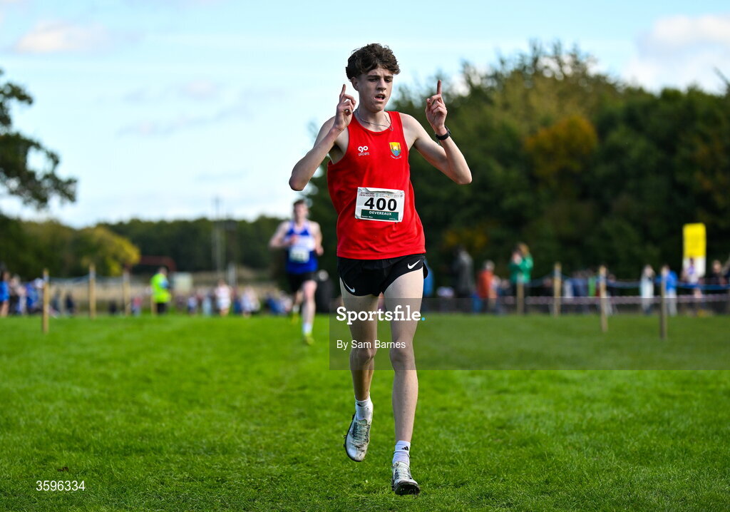 18 October 2026; Ruby Devereaux of Cork City AC, celebrates winning the U20 Men 6000m during the Autumn Open Cross Country International at the Sport Ireland Campus in Dublin. Photo by Sam Barnes/Sportsfile