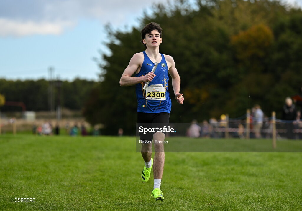 18 October 2026; Oisin Dillon of Longford AC, on his way to finishing second in the U17 4x1000m Mixed Relay during the Autumn Open Cross Country International at the Sport Ireland Campus in Dublin. Photo by Sam Barnes/Sportsfile