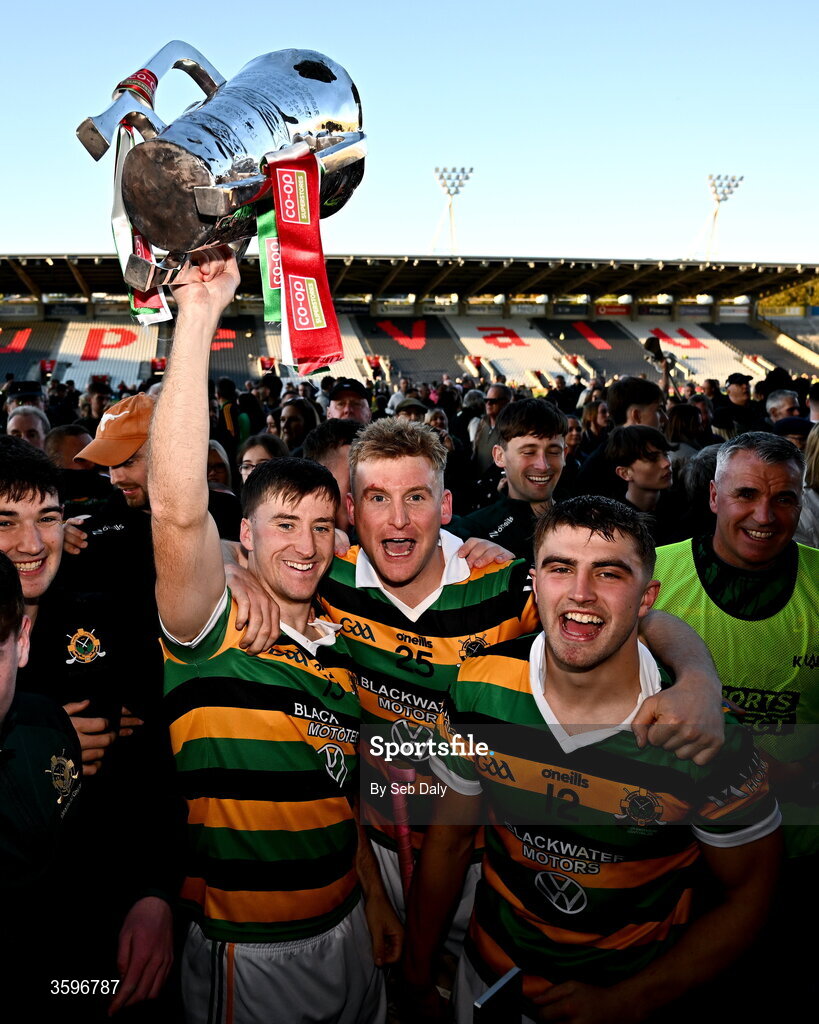 18 October 2026; Glen Rovers players, from left, Simon Kennefick, David Dooling, and Micheál Mullins celebrate with the Seán Óg Murphy Cup after their side's victory in the Cork County Premier Senior Club Hurling Championship final match between Glen Rovers and St Finbarr's at SuperValu Páirc Uí Chaoimh in Cork. Photo by Seb Daly/Sportsfile