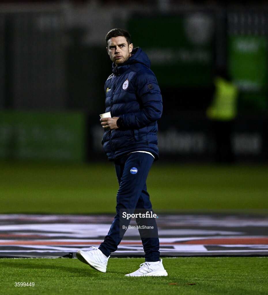 23 October 2026; Shelbourne head coach John Russell before the SSE Airtricity Men's Premier Division match between Bohemians and Shelbourne at Dalymount Park in Dublin. Photo by Ben McShane/Sportsfile