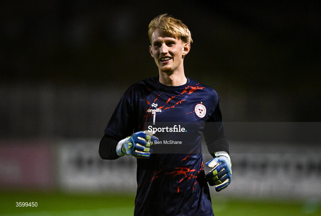 23 October 2026; Shelbourne goalkeeper Eddie Beach before the SSE Airtricity Men's Premier Division match between Bohemians and Shelbourne at Dalymount Park in Dublin. Photo by Ben McShane/Sportsfile