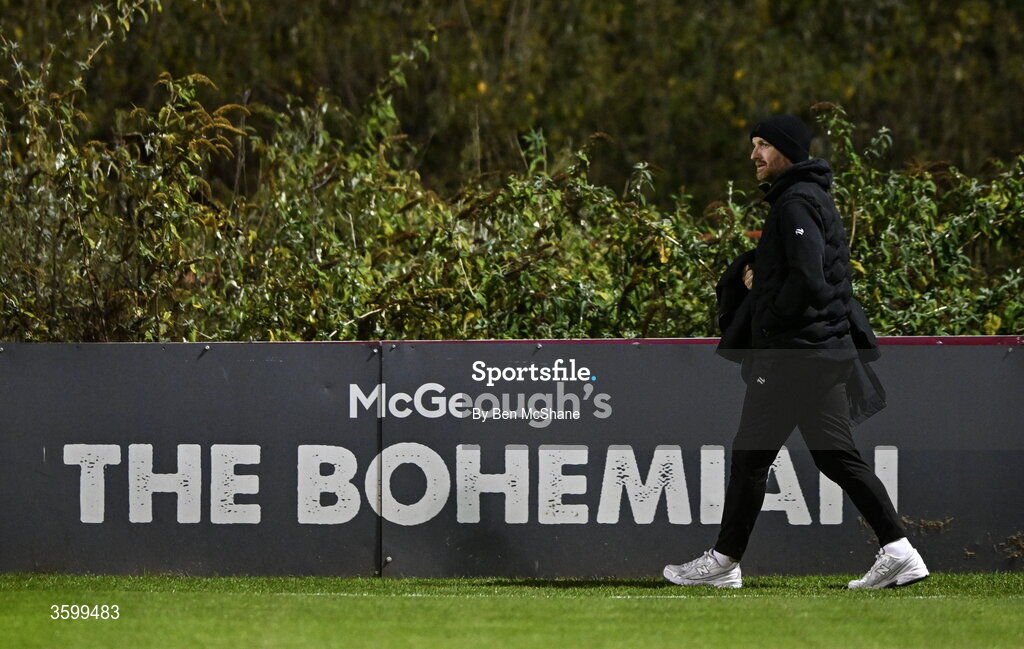 23 October 2026; Suspended Bohemians assistant manager Stephen O'Donnell before the SSE Airtricity Men's Premier Division match between Bohemians and Shelbourne at Dalymount Park in Dublin. Photo by Ben McShane/Sportsfile