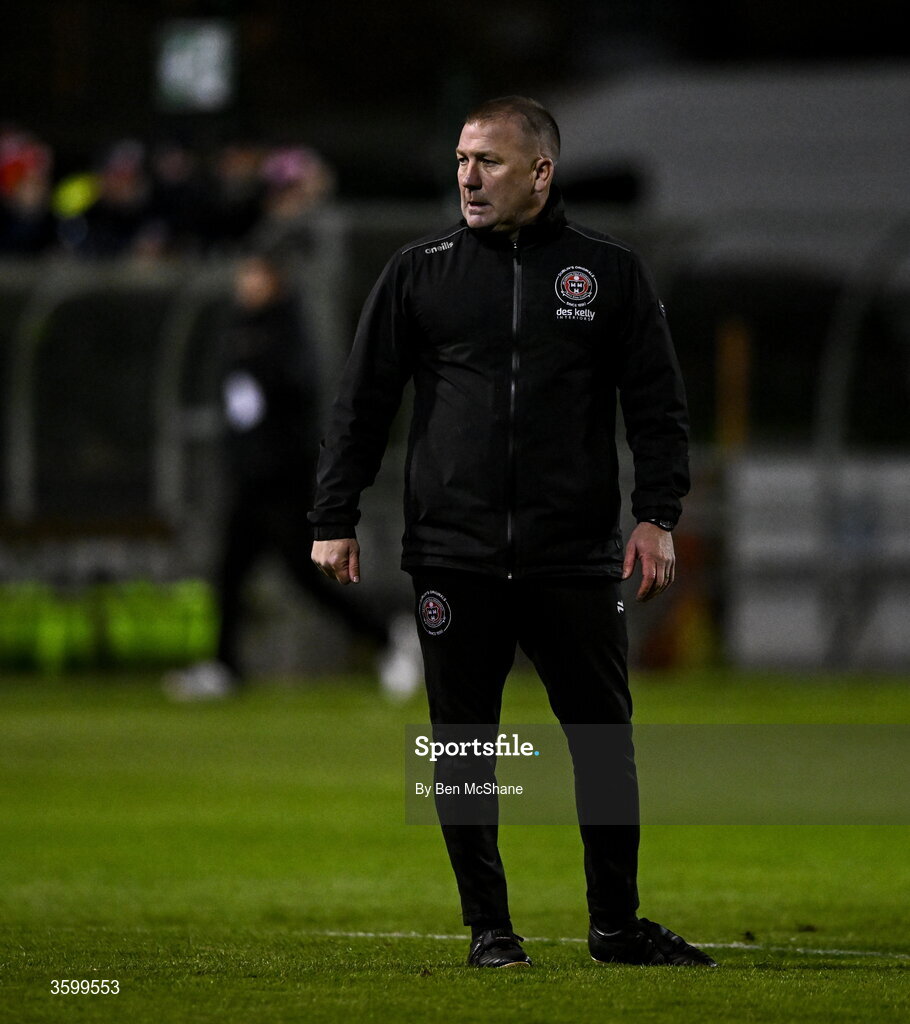 23 October 2026; Bohemians manager Alan Reynolds before the SSE Airtricity Men's Premier Division match between Bohemians and Shelbourne at Dalymount Park in Dublin. Photo by Ben McShane/Sportsfile