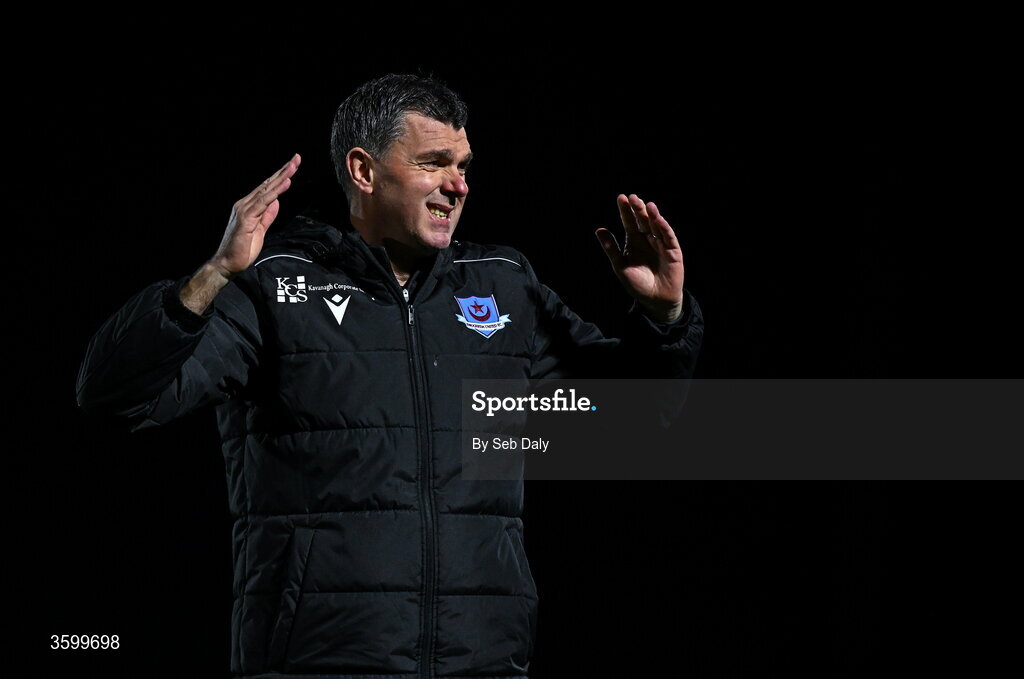 23 October 2026; Drogheda United manager Kevin Doherty reacts during the SSE Airtricity Men's Premier Division match between Waterford and Drogheda United at RSC in Waterford. Photo by Seb Daly/Sportsfile