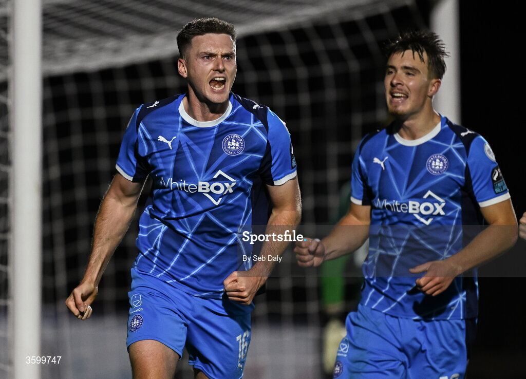 23 October 2026; Hayden Cann of Waterford, left, celebrates after scoring his side's first goal during the SSE Airtricity Men's Premier Division match between Waterford and Drogheda United at RSC in Waterford. Photo by Seb Daly/Sportsfile