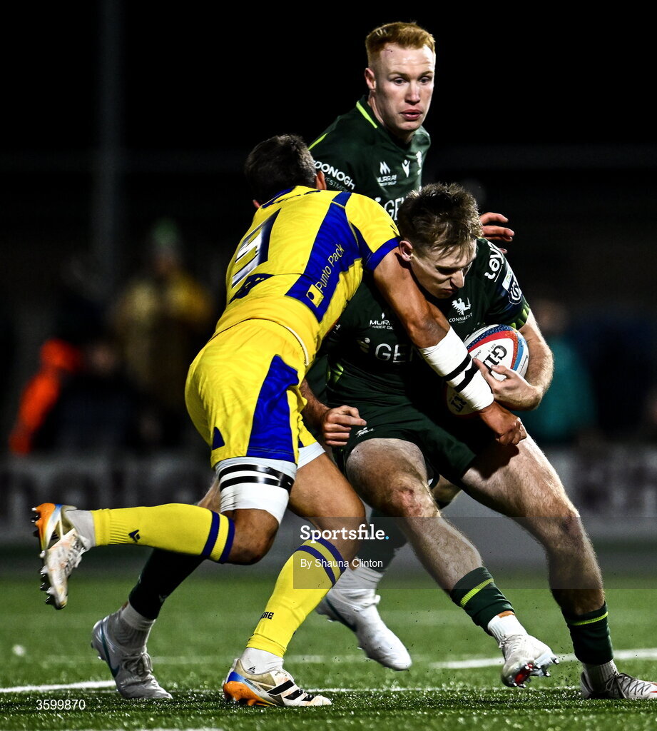23 October 2026; Finn Treacy of Connacht is tackled by Jacopo Botturi of Zebre Parma during the United Rugby Championship match between Connacht and Zebre Parma at Dexcom Stadium in Galway. Photo by Shauna Clinton/Sportsfile
