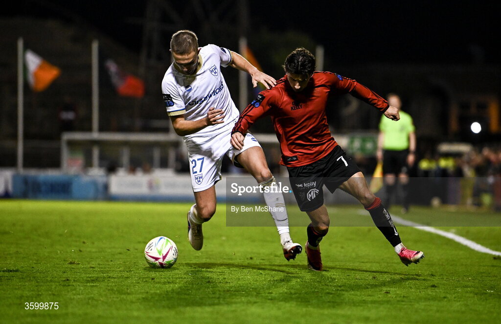 23 October 2026; Connor Parsons of Bohemians in action against Evan Caffrey of Shelbourne during the SSE Airtricity Men's Premier Division match between Bohemians and Shelbourne at Dalymount Park in Dublin. Photo by Ben McShane/Sportsfile