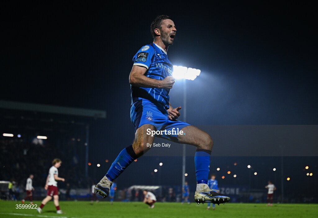 23 October 2026; Pádraig Amond of Waterford celebrates after scoring his side's third goal during the SSE Airtricity Men's Premier Division match between Waterford and Drogheda United at RSC in Waterford. Photo by Seb Daly/Sportsfile
