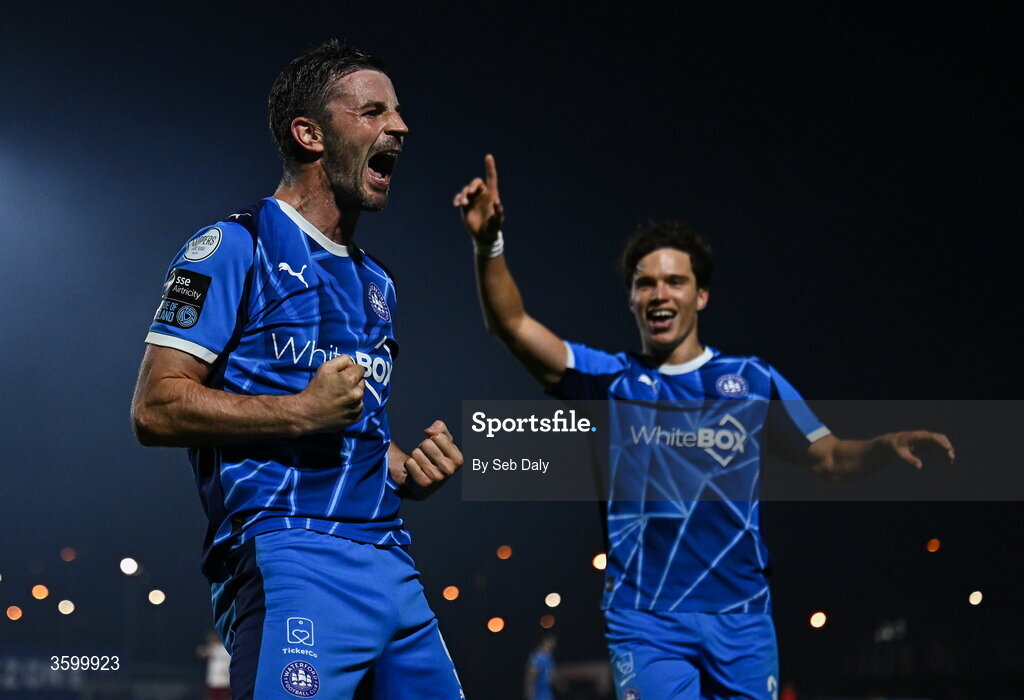 23 October 2026; Pádraig Amond of Waterford celebrates after scoring his side's third goal during the SSE Airtricity Men's Premier Division match between Waterford and Drogheda United at RSC in Waterford. Photo by Seb Daly/Sportsfile