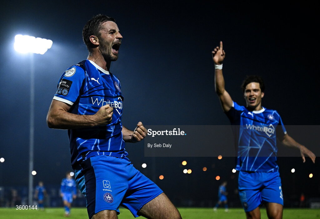 23 October 2026; Pádraig Amond of Waterford celebrates after scoring his side's third goal during the SSE Airtricity Men's Premier Division match between Waterford and Drogheda United at RSC in Waterford. Photo by Seb Daly/Sportsfile