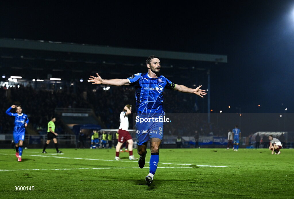 23 October 2026; Pádraig Amond of Waterford celebrates after scoring his side's third goal during the SSE Airtricity Men's Premier Division match between Waterford and Drogheda United at RSC in Waterford. Photo by Seb Daly/Sportsfile