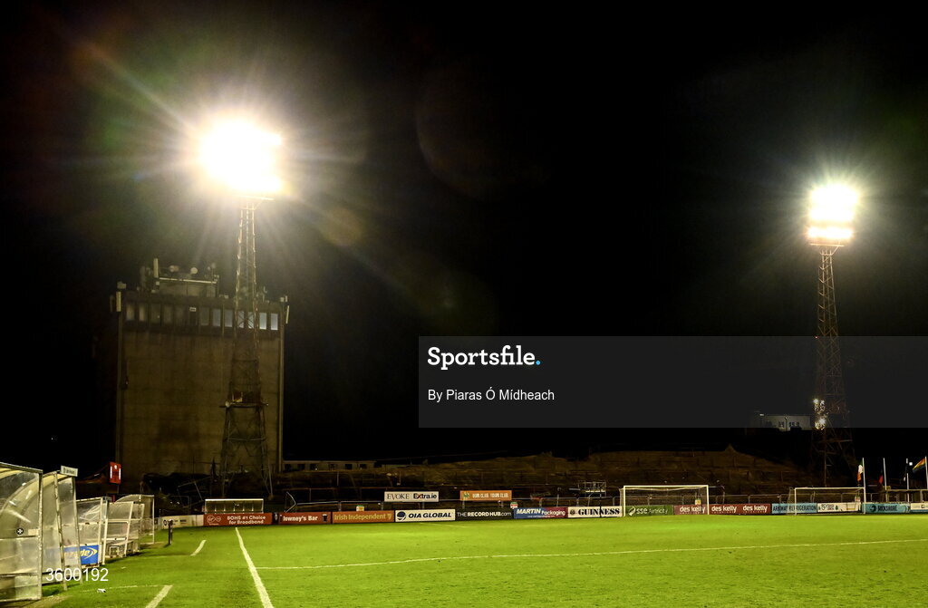 23 October 2026; A general view of two of the floodlights in Dalymount Park, which had been in operation since 1962, on their last Friday night match before upcoming demolition, after the SSE Airtricity Men's Premier Division match between Bohemians and Shelbourne at Dalymount Park in Dublin. Photo by Piaras Ó Mídheach/Sportsfile