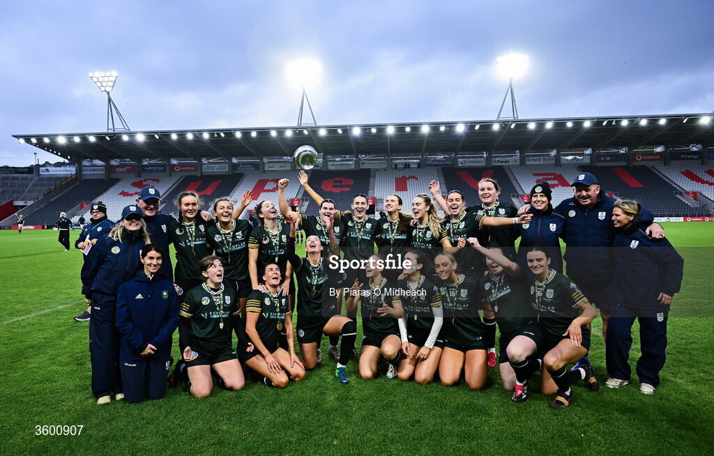 24 October 2026; Ireland captain Ashling Thompson throws up the trophy in celebration after her side's victory in the 2026 Camogie/Shinty International match between Ireland and Scotland at SuperValu Páirc Uí Chaoimh in Cork. Photo by Piaras Ó Mídheach/Sportsfile
