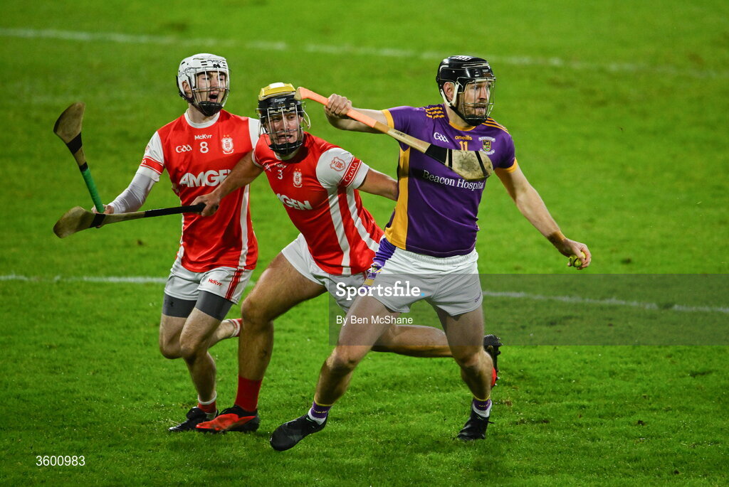 24 October 2026; Ronan Hayes of Kilmacud Crokes in action against Donal O'Shea, left, and Aodhan English of Cuala during the PTSB Dublin County Senior Club Hurling Championship final match between Cuala and Kilmacud Crokes at Parnell Park in Dublin. Photo by Ben McShane/Sportsfile
