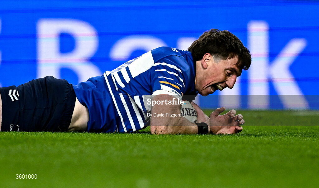 24 October 2026; Charlie Tector of Leinster scores his side's third try during the United Rugby Championship match between Leinster and Munster at the Aviva Stadium in Dublin. Photo by David Fitzgerald/Sportsfile