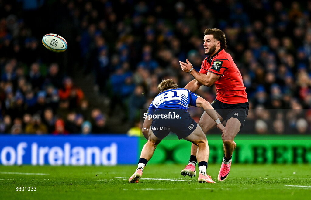 24 October 2026; Alex Nankivell of Munster in action against Fintan Gunne of Leinster during the United Rugby Championship match between Leinster and Munster at the Aviva Stadium in Dublin. Photo by Tyler Miller/Sportsfile
