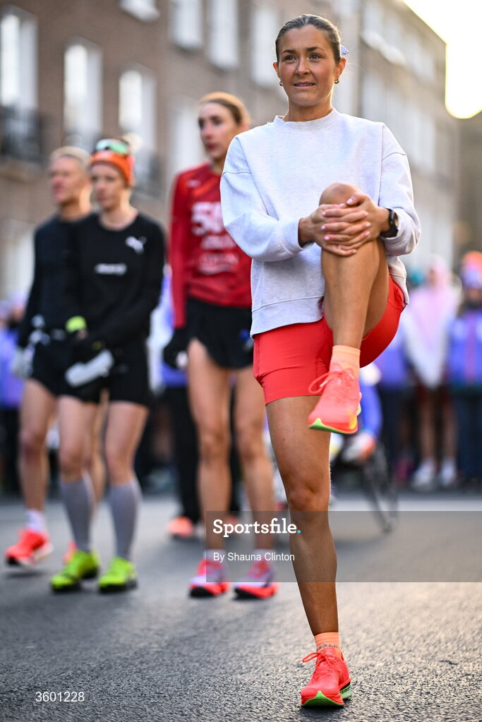 25 October 2026; Participants before the 2026 Irish Life Dublin Marathon, as thousands of runners took to the streets of Dublin for the 45th running of the event. Photo by Shauna Clinton/Sportsfile