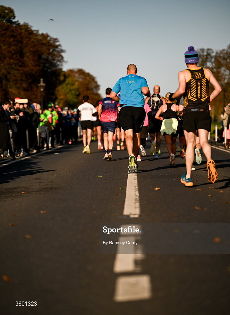 25 October 2026; Participants during the 2026 Irish Life Dublin Marathon, as thousands of runners took to the streets of Dublin for the 45th running of the event. Photo by Ramsey Cardy/Sportsfile