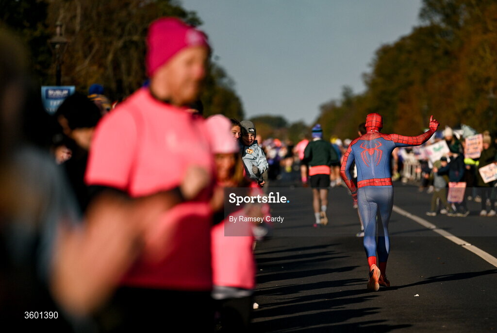 25 October 2026; Participants during the 2026 Irish Life Dublin Marathon, as thousands of runners took to the streets of Dublin for the 45th running of the event. Photo by Ramsey Cardy/Sportsfile