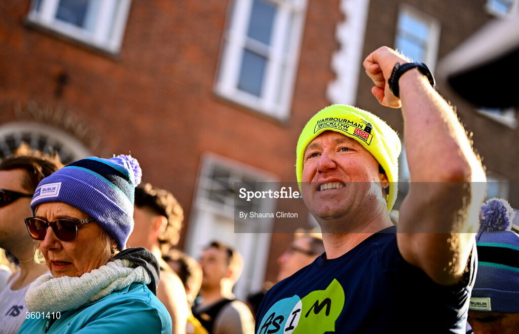 25 October 2026; Participants during the 2026 Irish Life Dublin Marathon, as thousands of runners took to the streets of Dublin for the 45th running of the event. Photo by Shauna Clinton/Sportsfile
