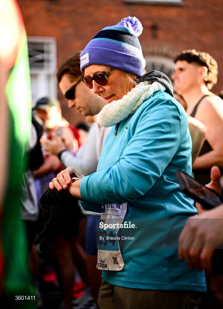 25 October 2026; Participants during the 2026 Irish Life Dublin Marathon, as thousands of runners took to the streets of Dublin for the 45th running of the event. Photo by Shauna Clinton/Sportsfile
