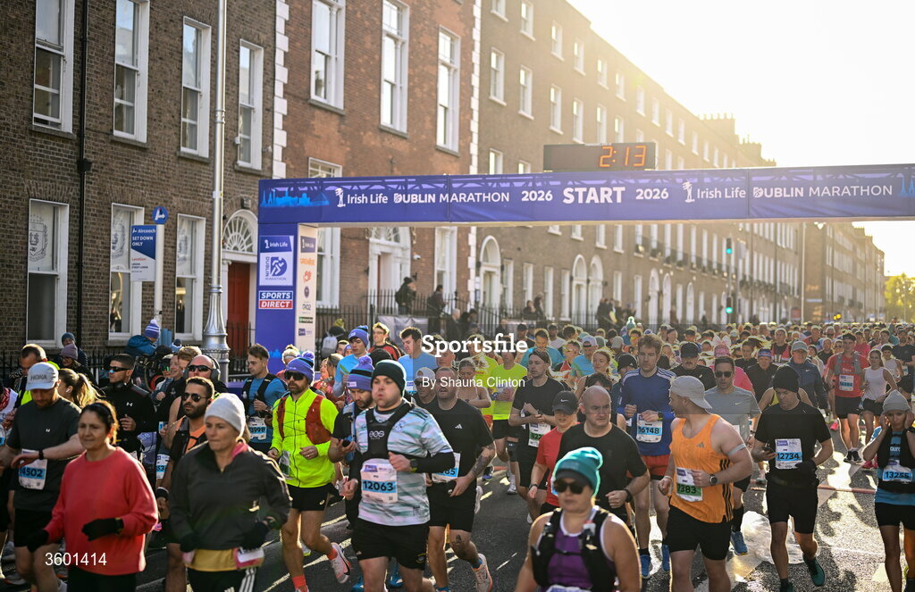 25 October 2026; Participants during the 2026 Irish Life Dublin Marathon, as thousands of runners took to the streets of Dublin for the 45th running of the event. Photo by Shauna Clinton/Sportsfile